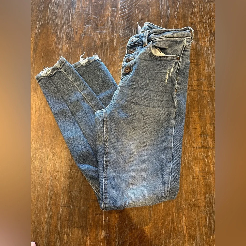 High Rise Distressed Denim Jeans - Picture 11 of 12